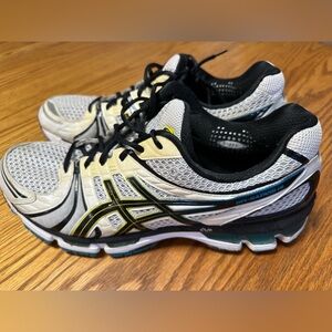 Men’s Asics Running Shoes, Sz 14